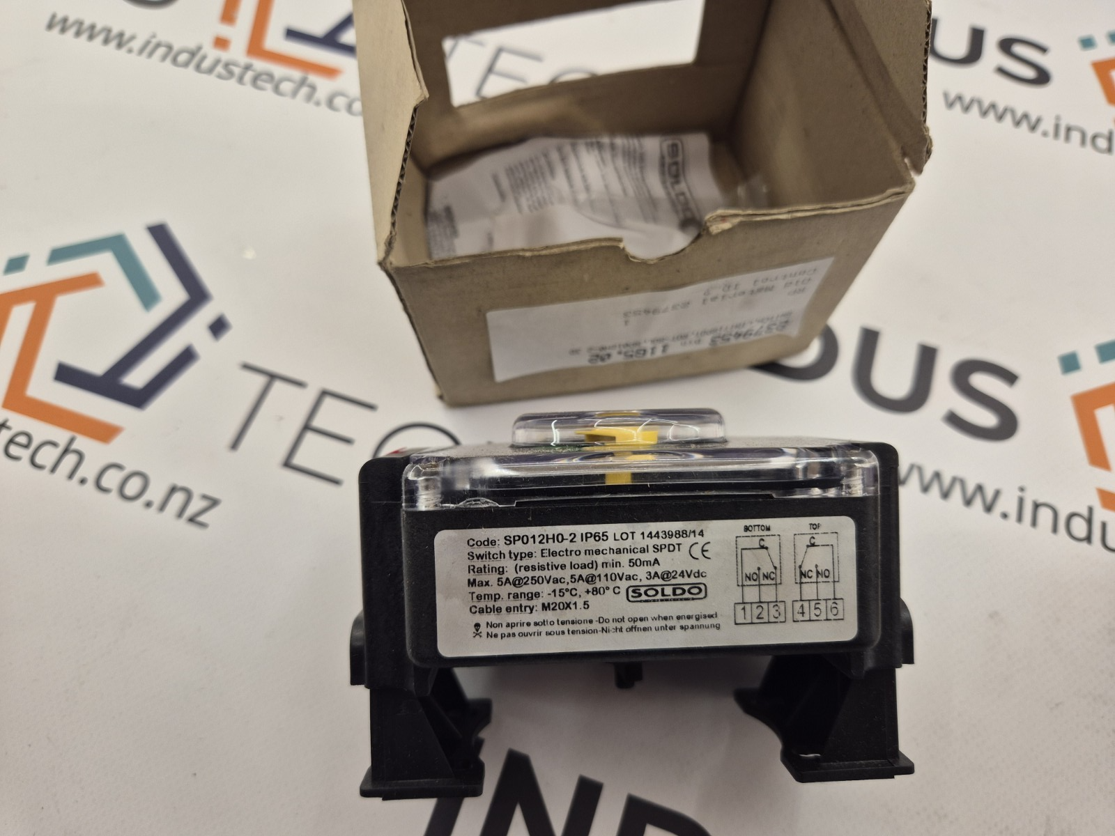 SOLDO SP012H0-2 Limit Switch Box SPDT