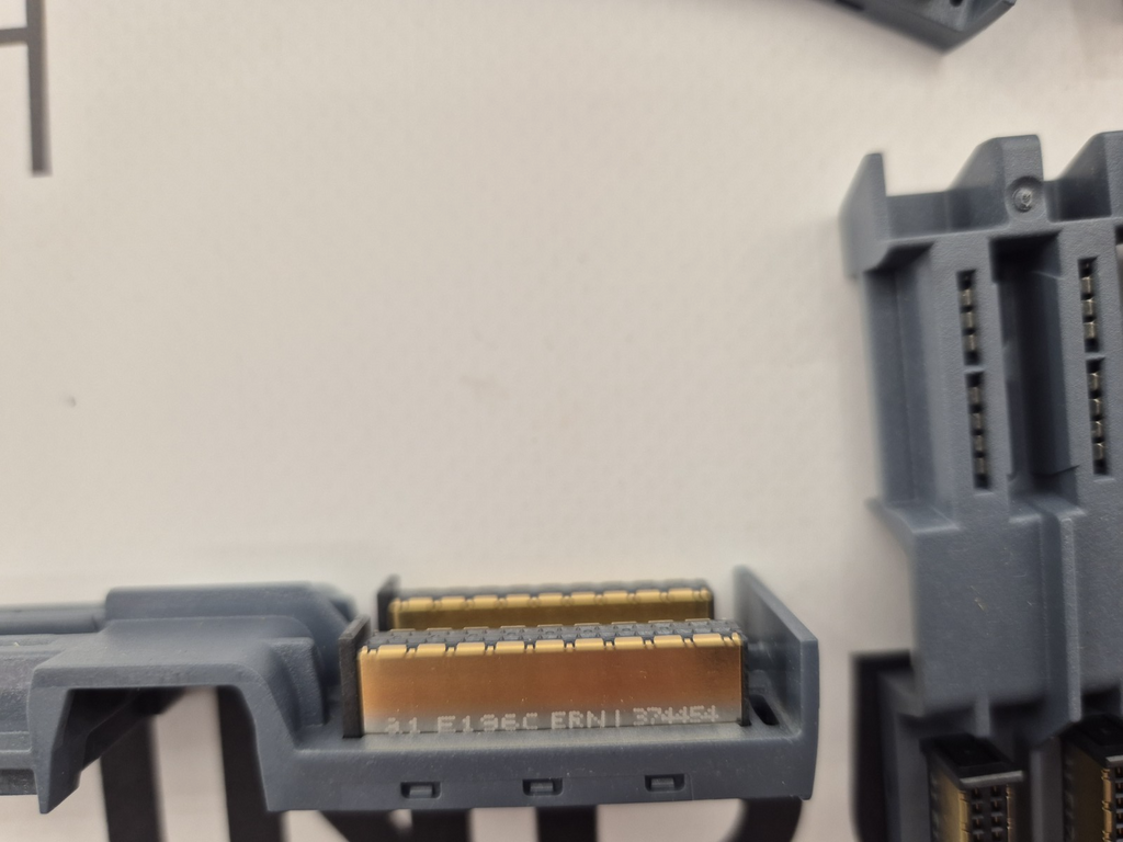 Lot of 12 pieces Siemens Simatic S7-1500 6ES7 590-0AA00-0AA0 Rear Bus U-Ver