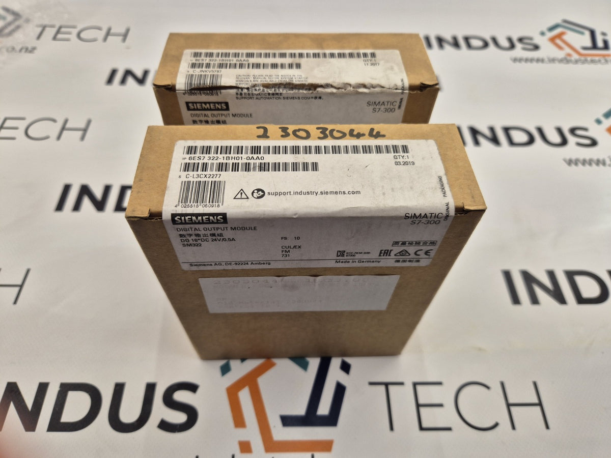 SIEMENS 6ES7 322-1BH01-0AA0 DIGITAL OUTPUT MODULE