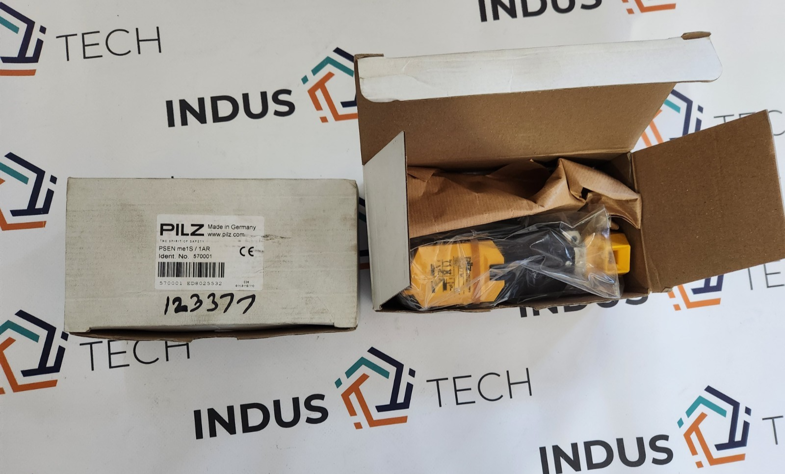 Pilz PSEN me1S/1AR Interlock Safety Switch 570001