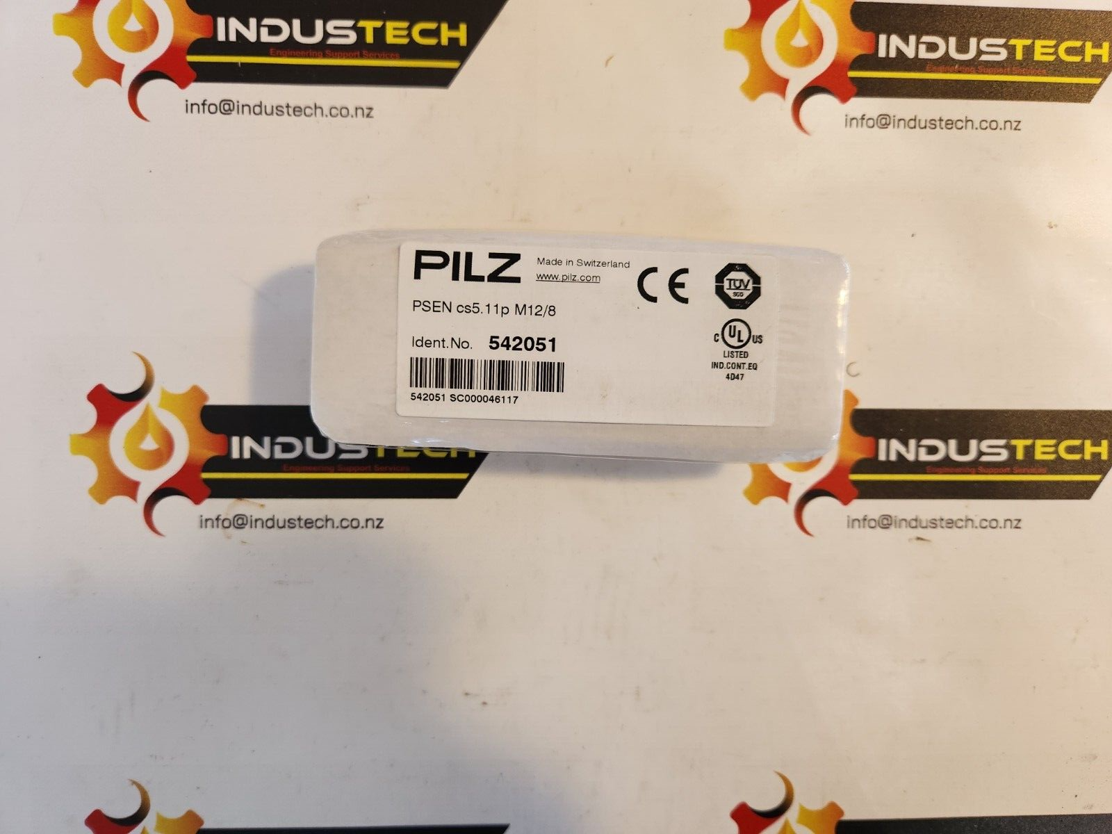 PILZ PSEN CS5.11 M12/8 542051 Safety switch with magnet 542081