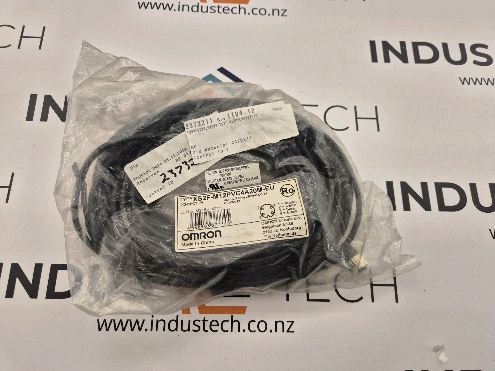 Omron XS2F-M12PVC4A20M Cable