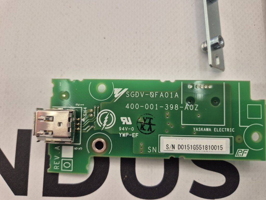 YASKAWA SGDV-0FA01A CONVERTOR