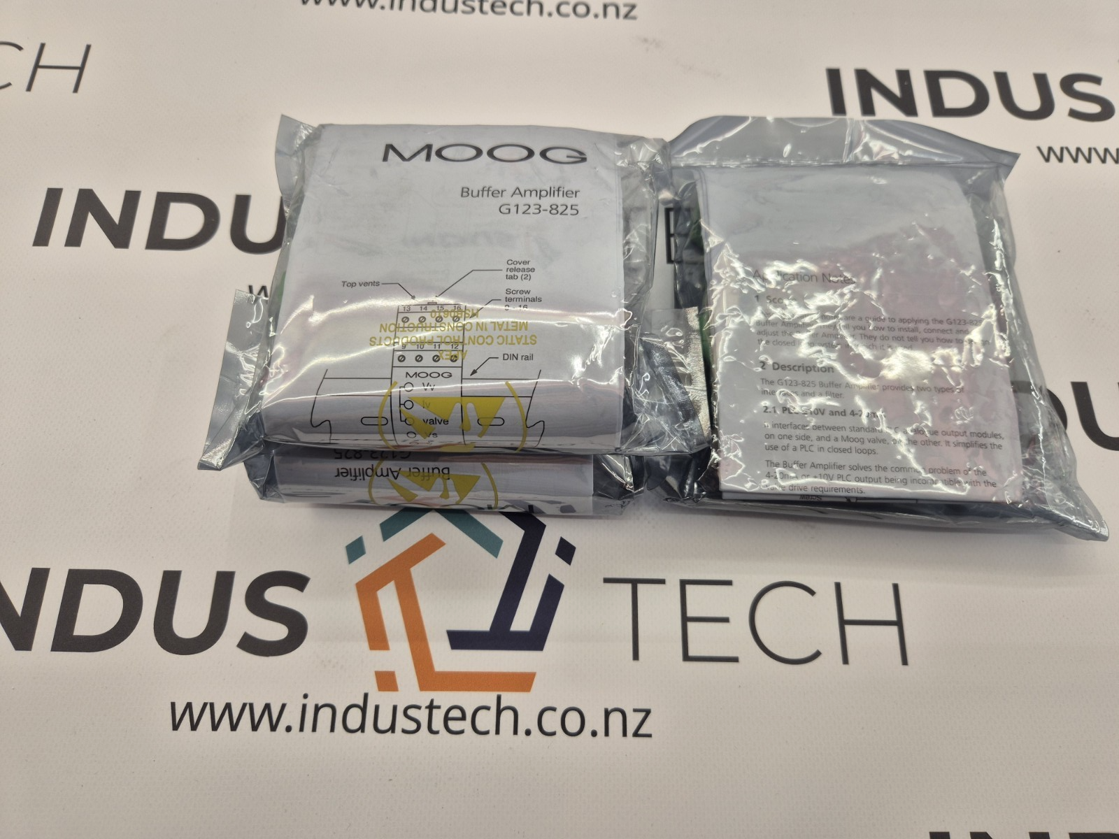 MOOG G123-825-001 SERVO AMPLIFIER / BUFFER AMPLIFIER