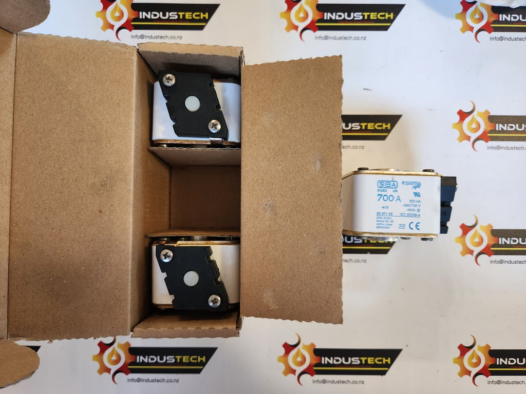 New SQB2-700A For SIBA Fuse SQB2 700A 680/700V