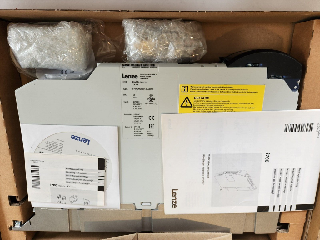 LENZE E70ACMDE0054SA2ETR LENZE i700 2x5A Double INVERTER WITH E70AZEVK002 KIT