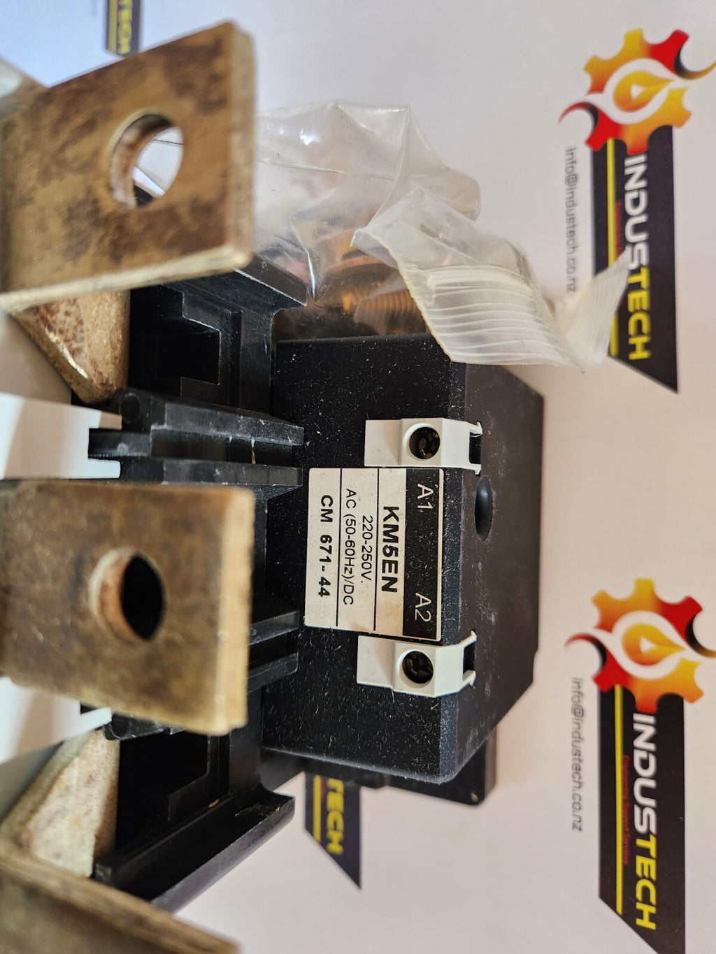 AEG LS132K.22 Contactor, 132kW @AC-3, 3-pole, Coil 220-250V AC 910-304-481-44