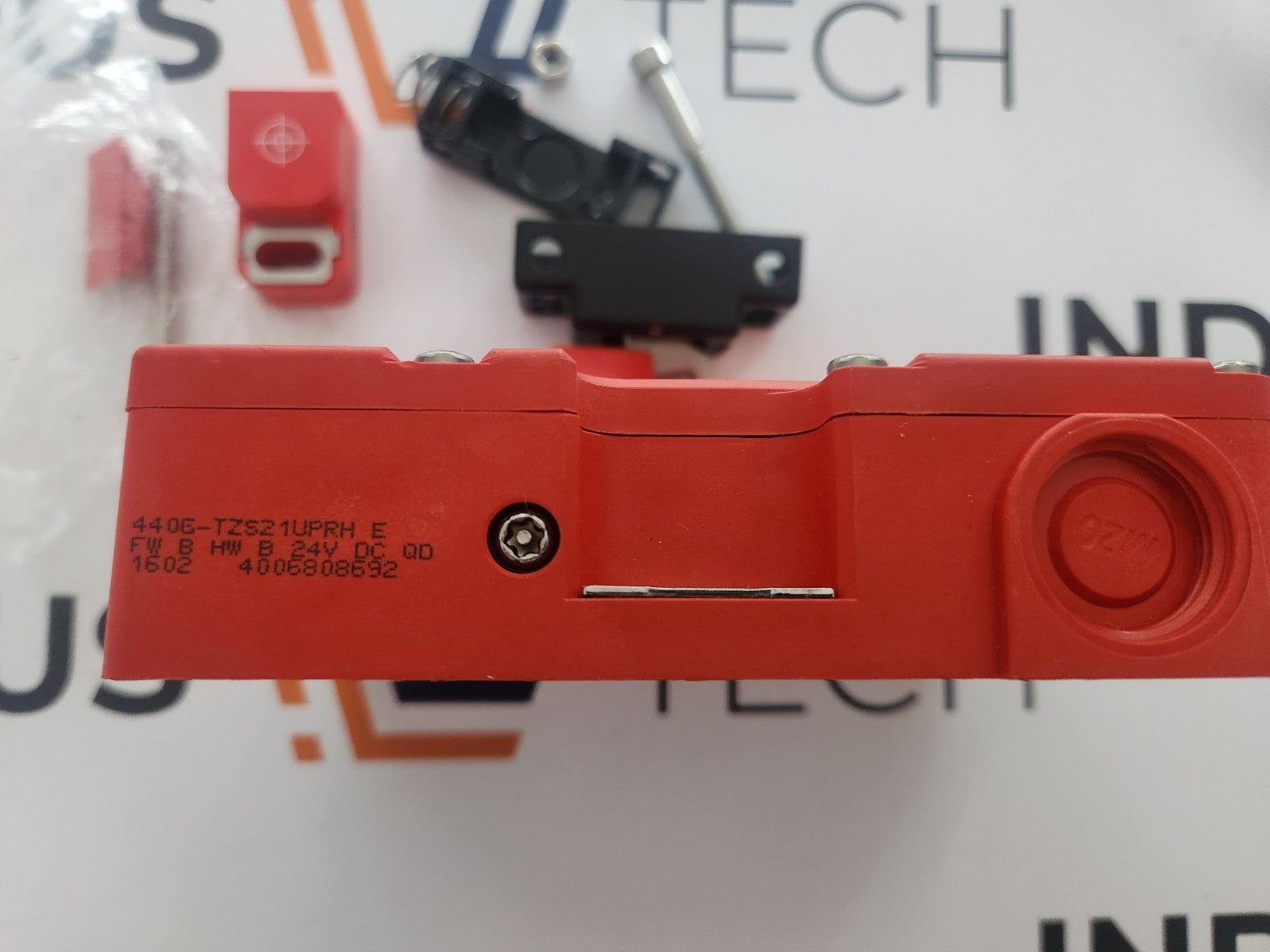 Allen Bradley 440G-TZS21UPRH E Guardlock Switch
