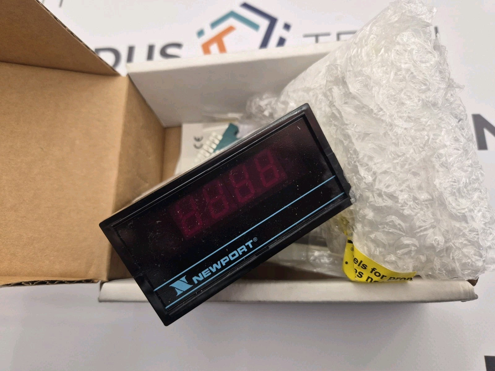 Newport Electronics Process Meter  202A-E C1