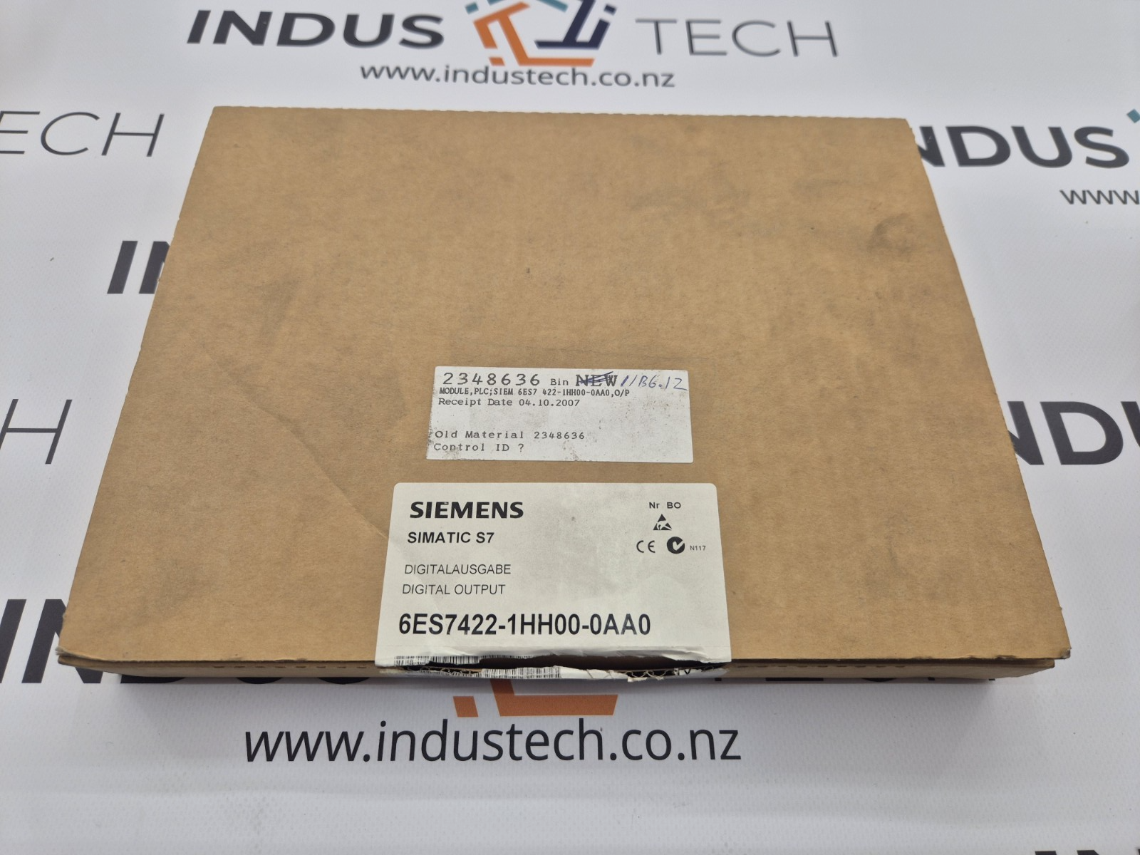 Siemens Digital 6ES7422-1HH00-0AA0 output Module