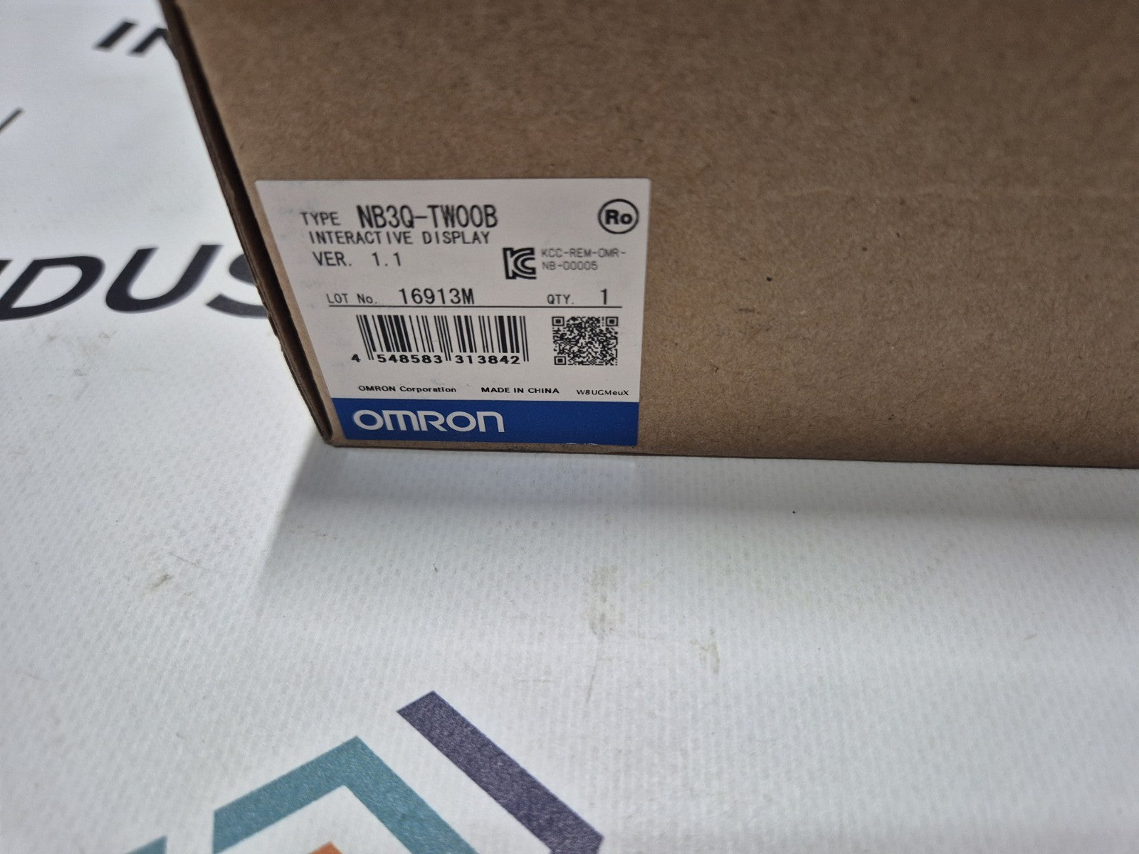 New Omron NB3Q-TW00B Touch Screen