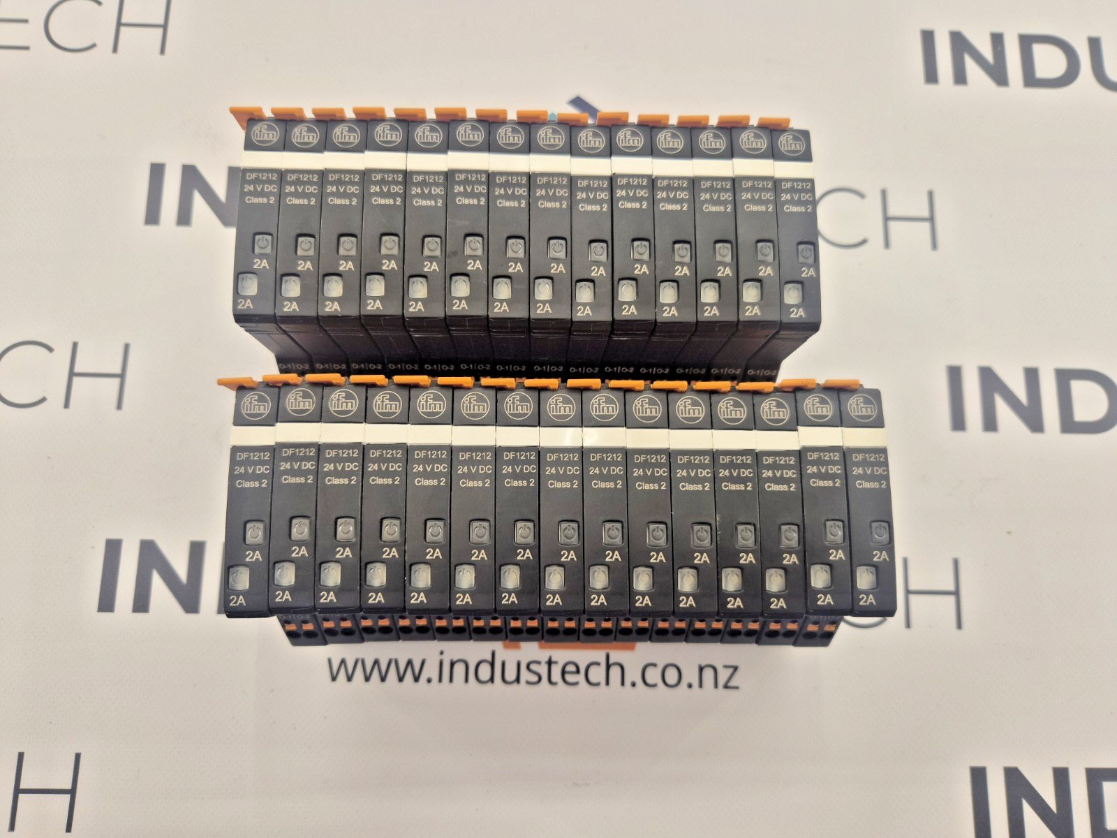 IFM DF1212 DUAL CHANNEL 2A ELECTRONIC CIRCUIT BREAKERS LOT OF 7
