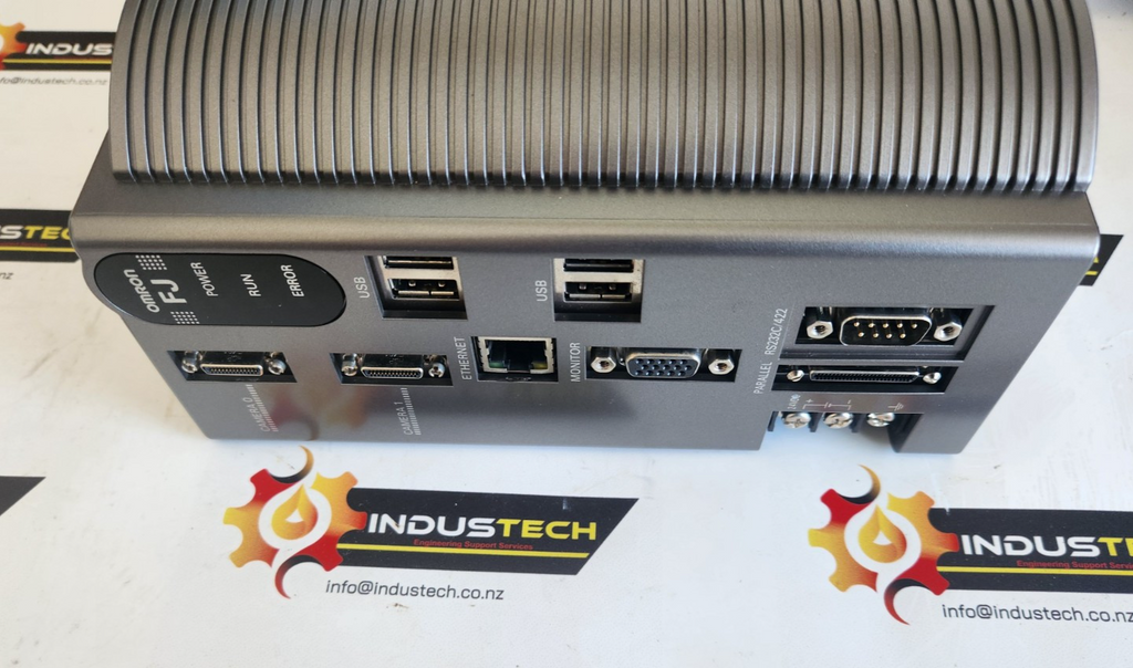 Omron Programmable PLC Controller ( Fj-3055) 