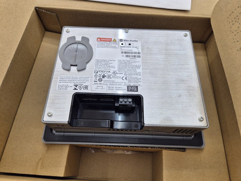 Allen-Bradley 2711P-T7C22D8S 6.5Inch PanelView Plus 7 Ser C
