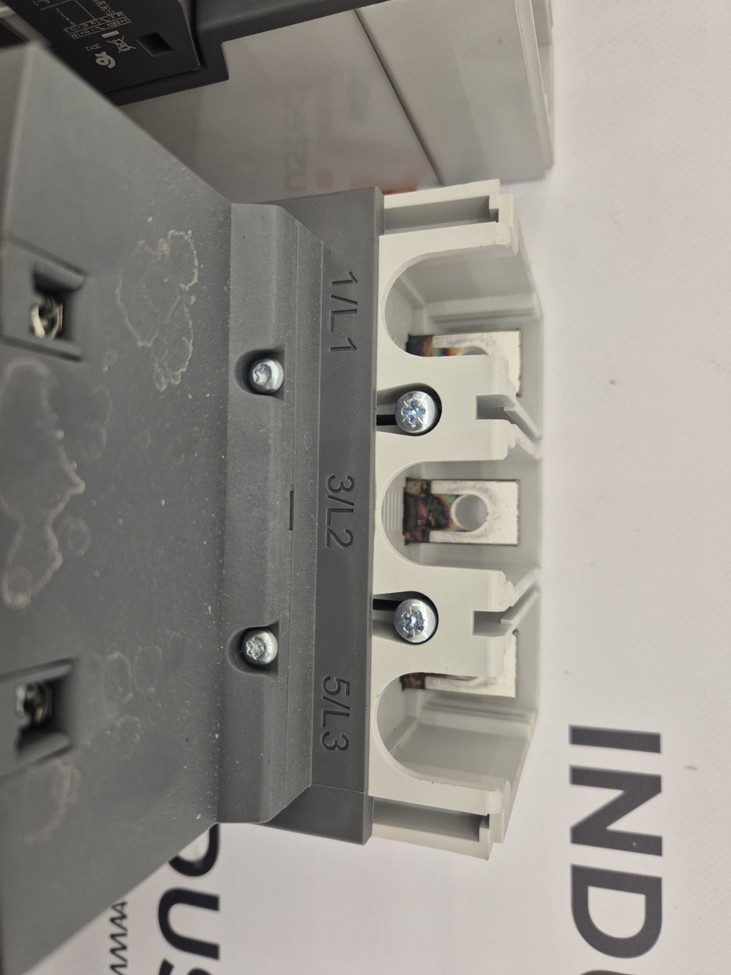 ABB CONTACTOR 3P 305A 600V AF305-30