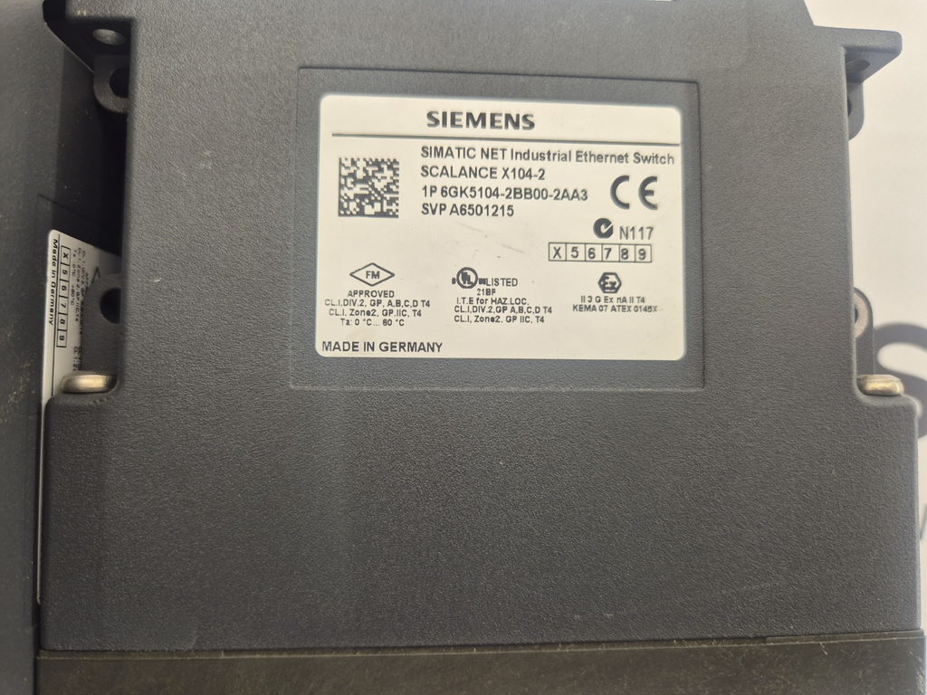 SIEMENS SCALANCE X104-2 6GK5104-2BB00-2AA3