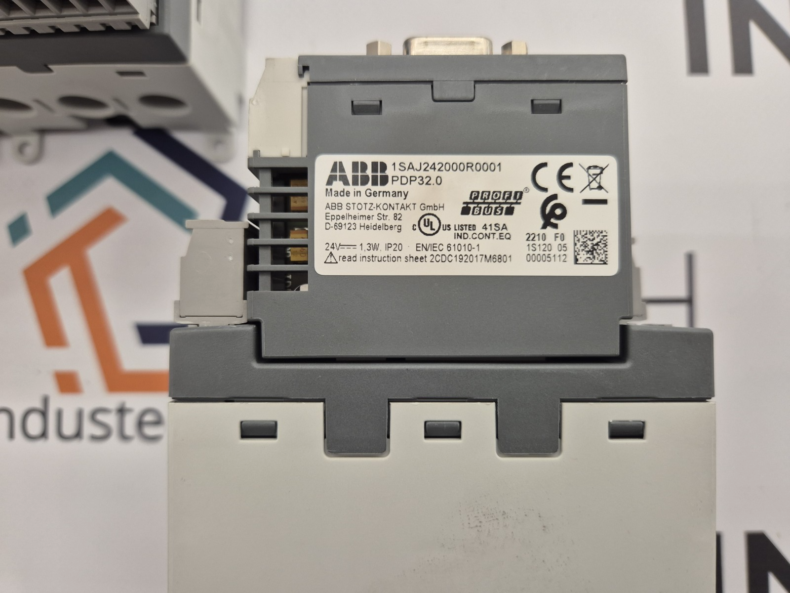 ABB UMC100 UNIVERSAL MOTOR CONTROL UNIT 1SAJ530000R0100 / UMC100.3 DC