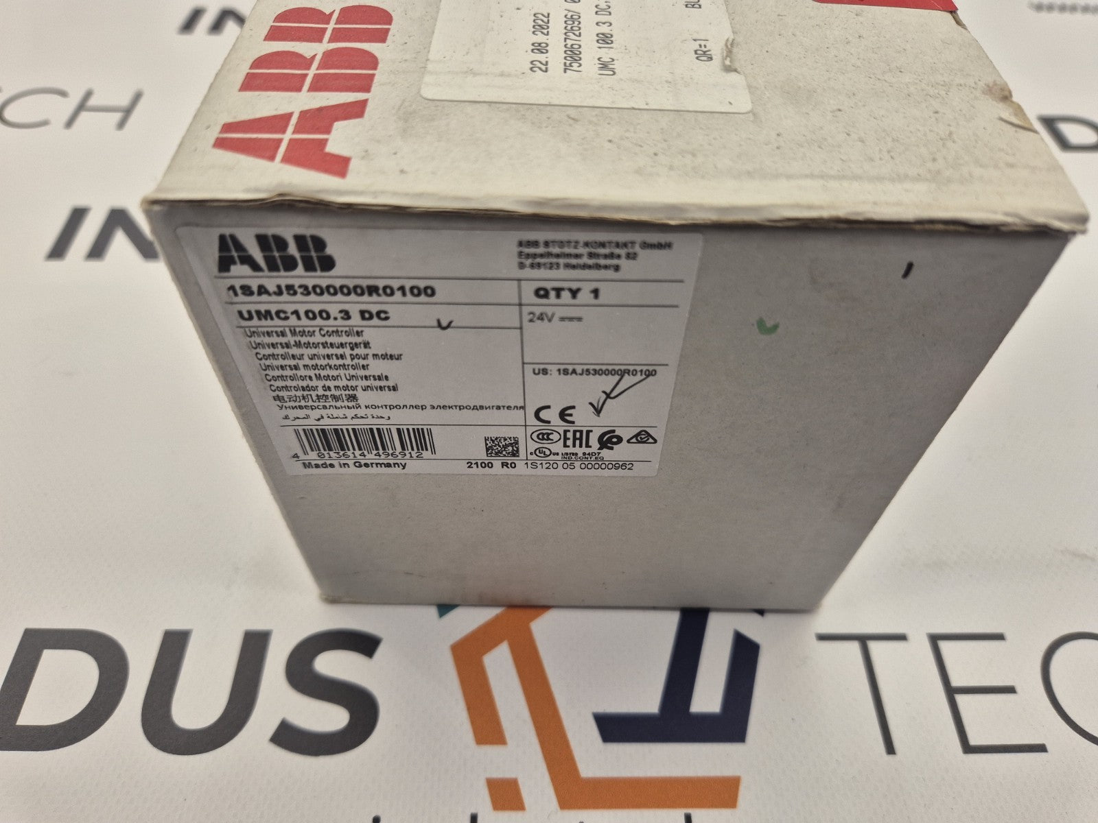 ABB 1SAJ530000R0100 UMC100.3 DC Intelligent Motor Controller 24 V DC, 6 DI, 4 DO