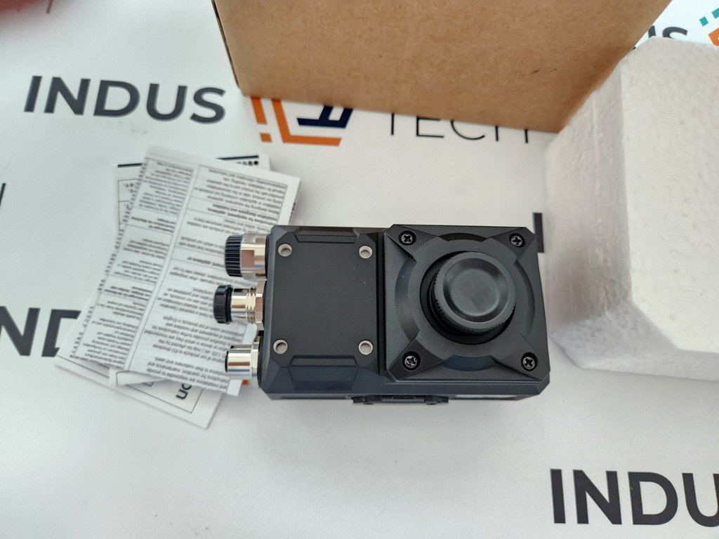 OMRON FHV7H-C063R-C  Vision Smart Camera, High Performance