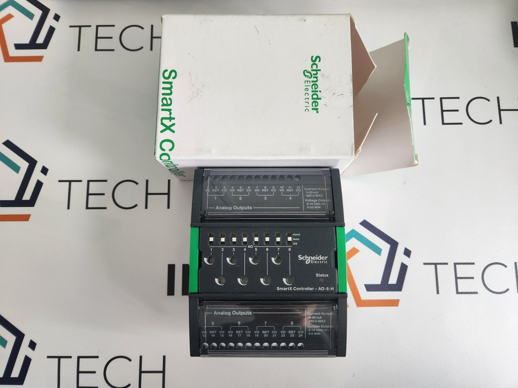 Schneider Electric SXWAO8HXX10001 AO-8-H I/O Module