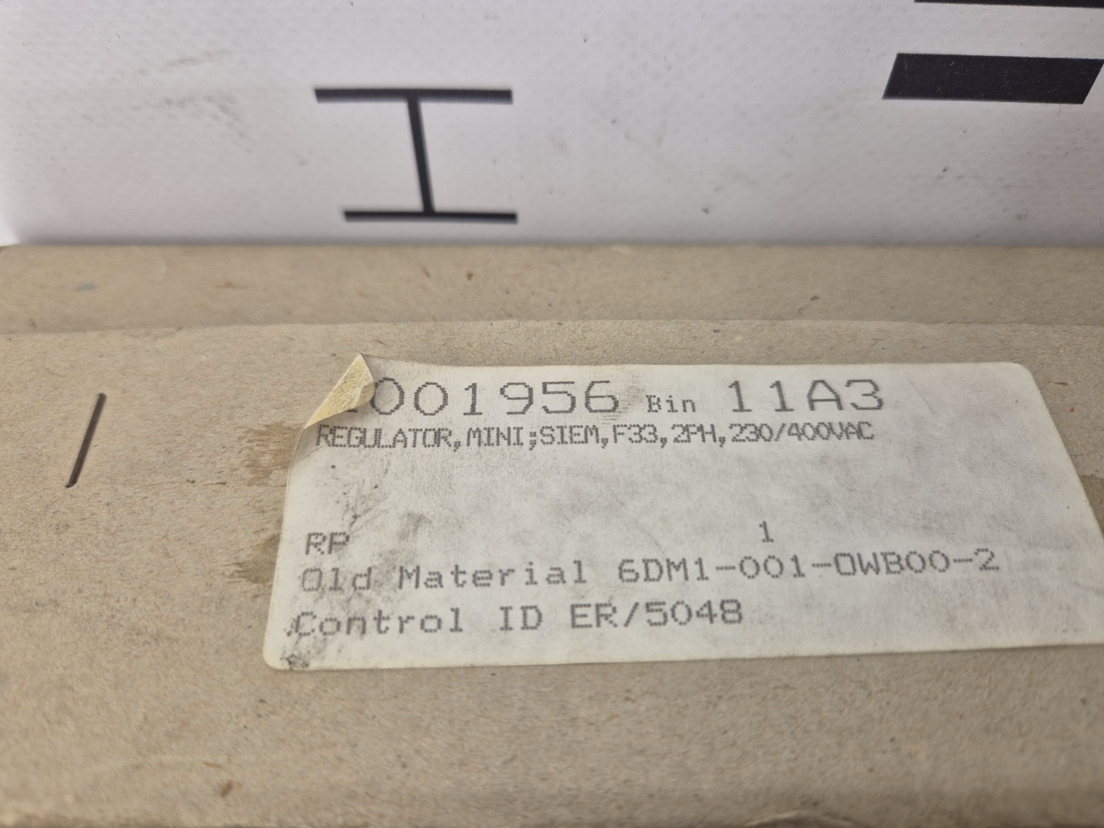 SIEMENS 6DM1001-0WB00 E400G320/22FRE-GDE MINIREG 6DM1-001-0WB00-2