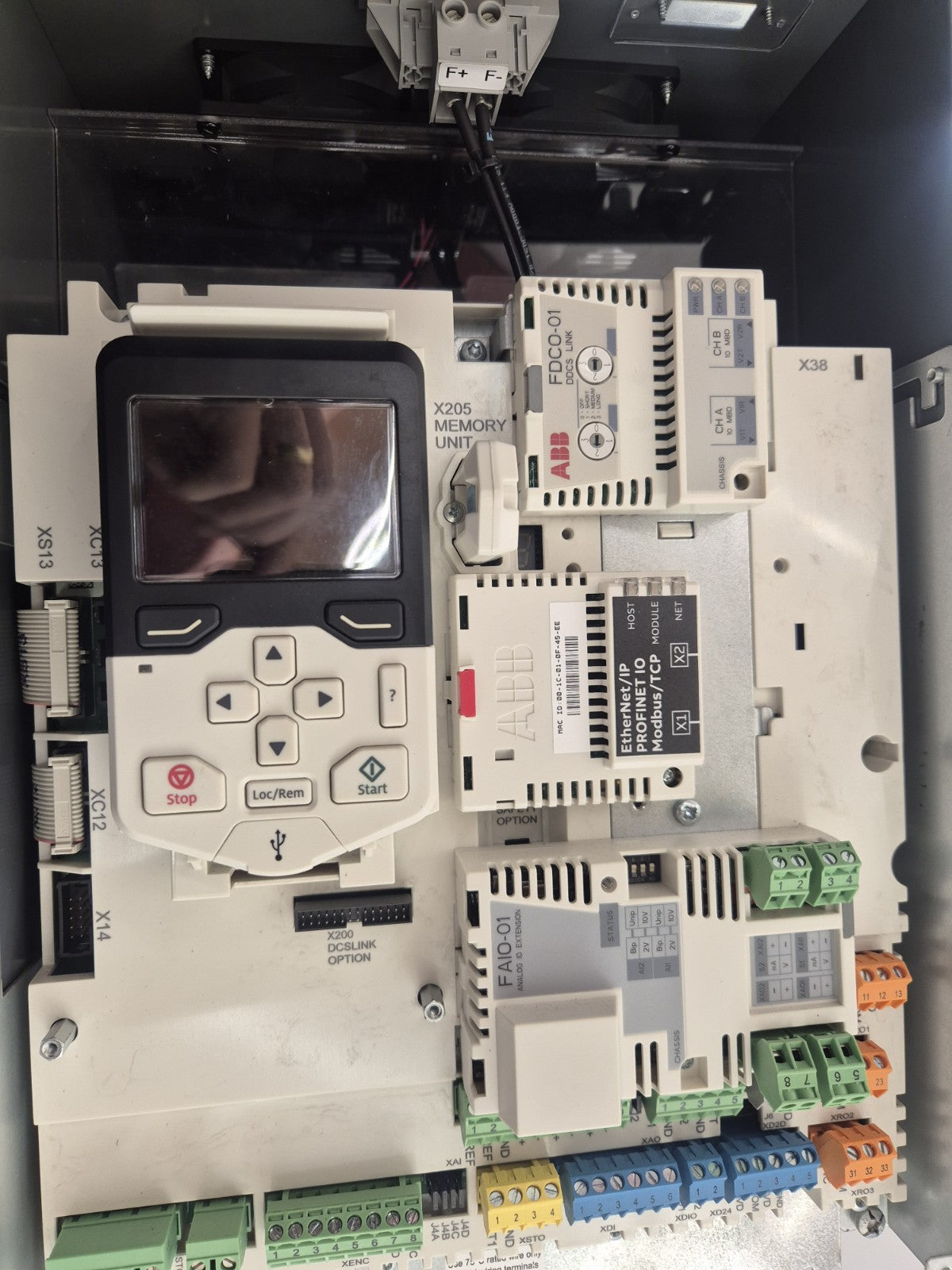 ABB DCS880-S02-0520-05X0  DC Drive