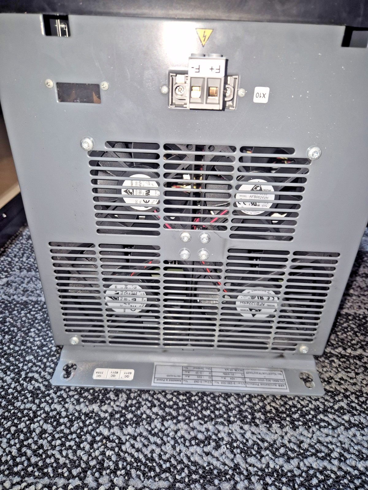ABB DCS880-S02-0520-05X0  DC Drive
