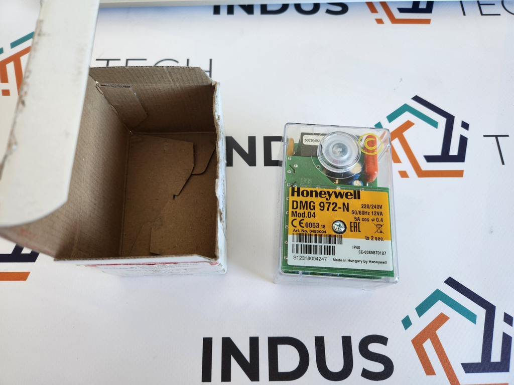 Honeywell controller  DMG972-N MOD. 04 0452004U