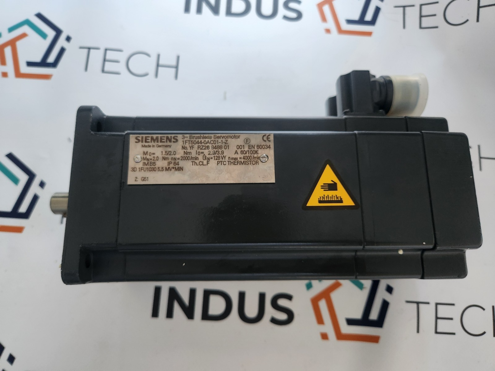 SIEMENS 1FT5044-0AC01-1-Z SERVO MOTOR SYNCHRONOUS