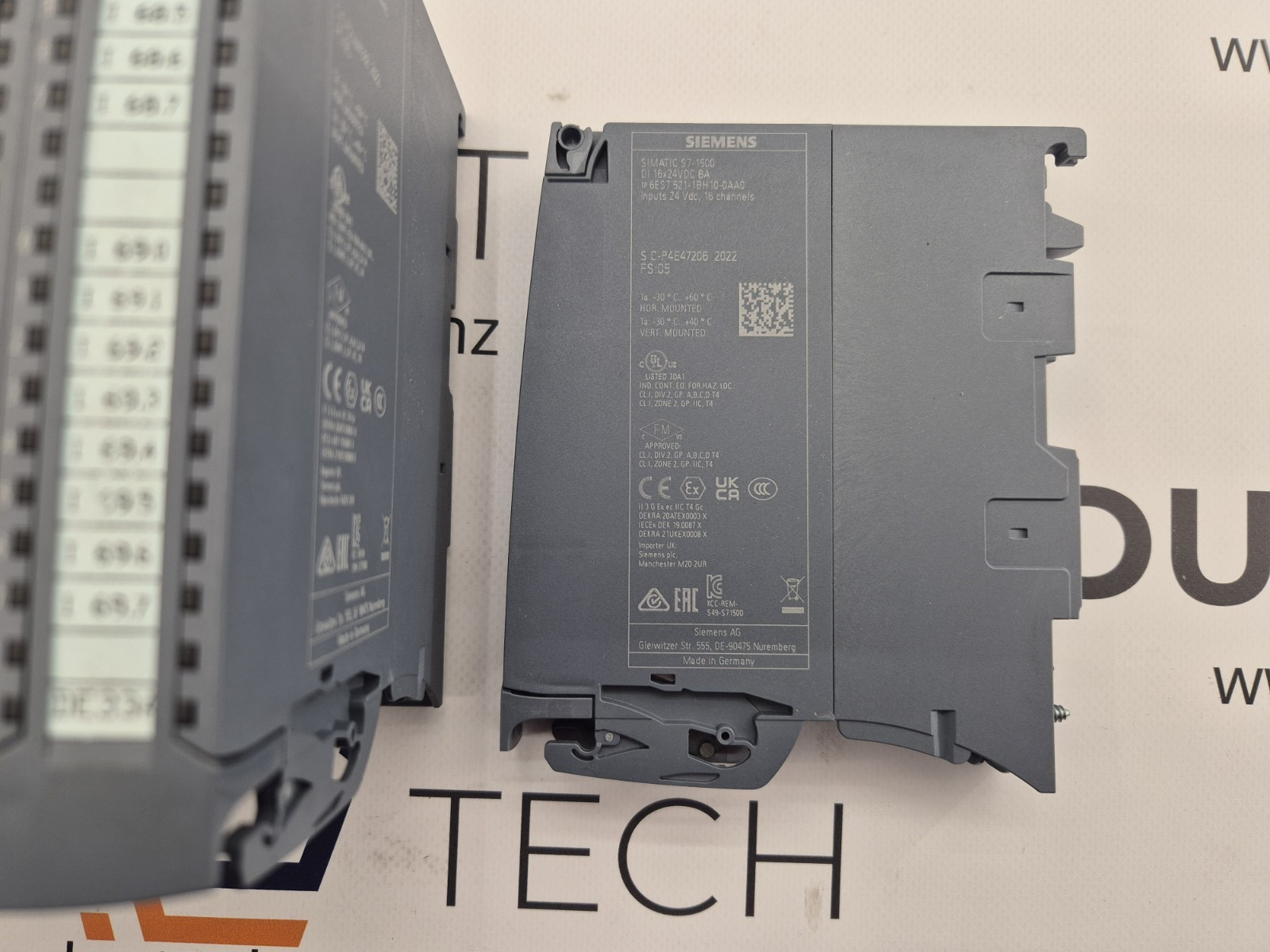Siemens 6ES7 521-1BH10-0AA0 SM521 DI 16x24VDC BA S7-1500 Simatic