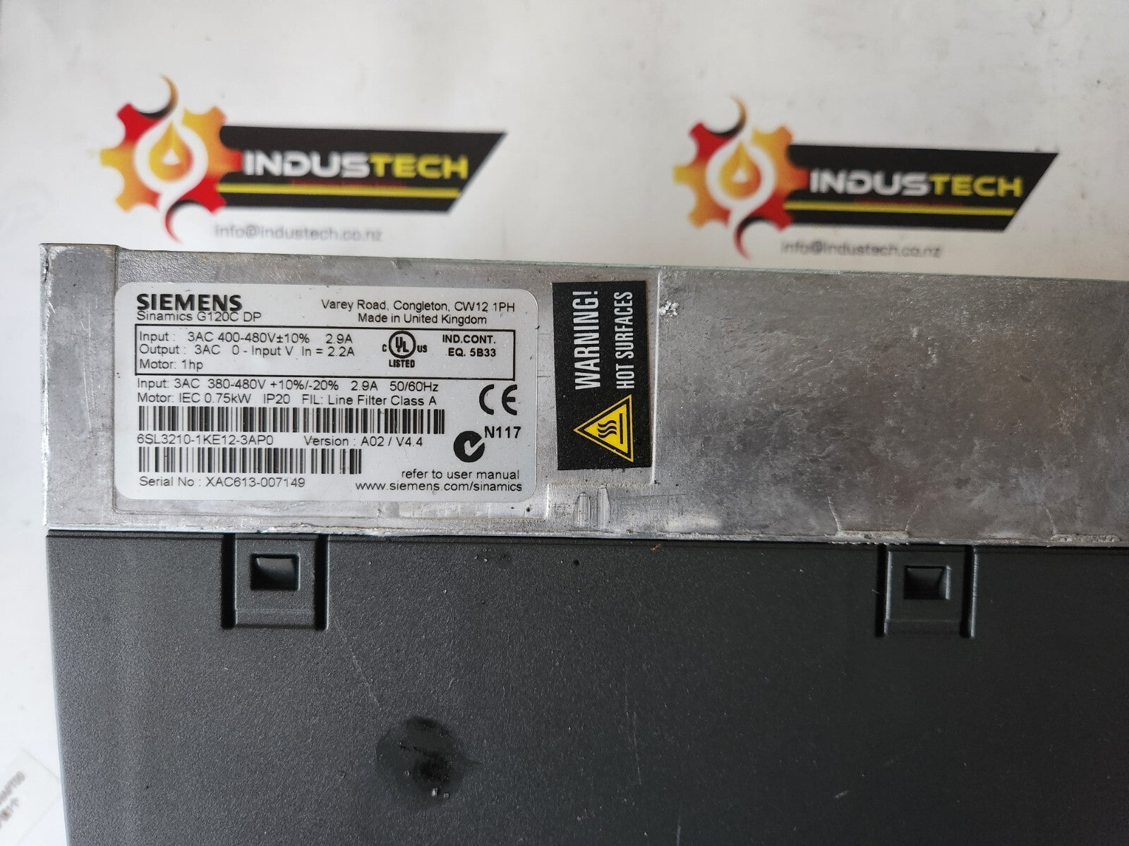 Siemens 6SL3210-1KE12-3AP0 SINAMICS G120C RATED POWER 0,75KW WITH Keypad