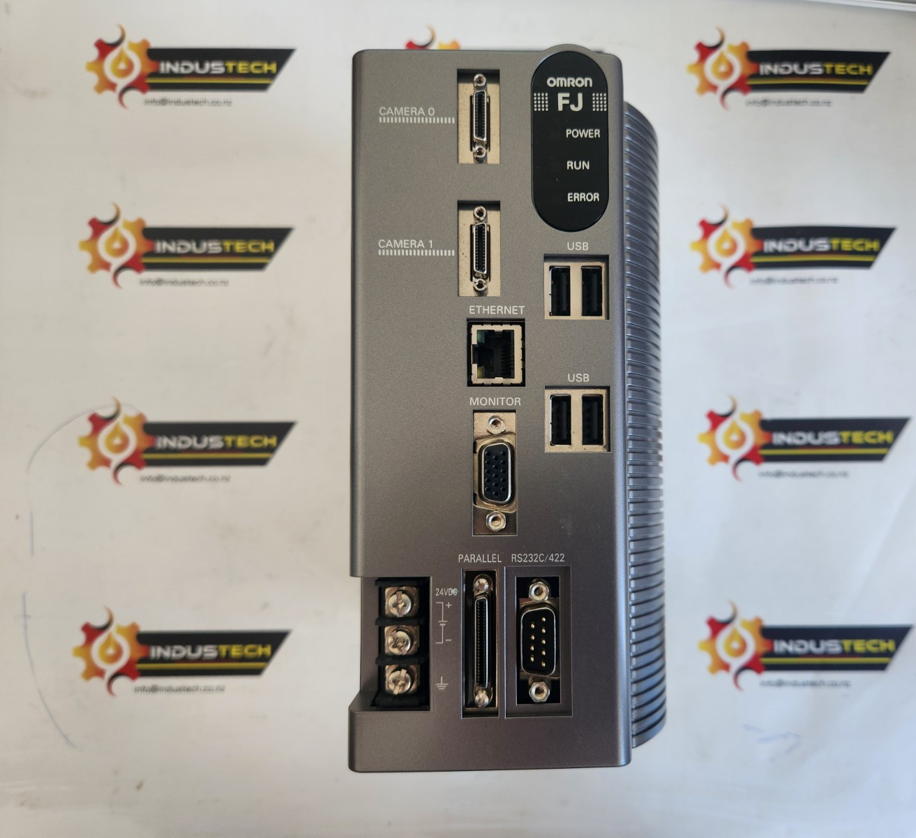 Omron Programmable PLC Controller ( Fj-3055) 