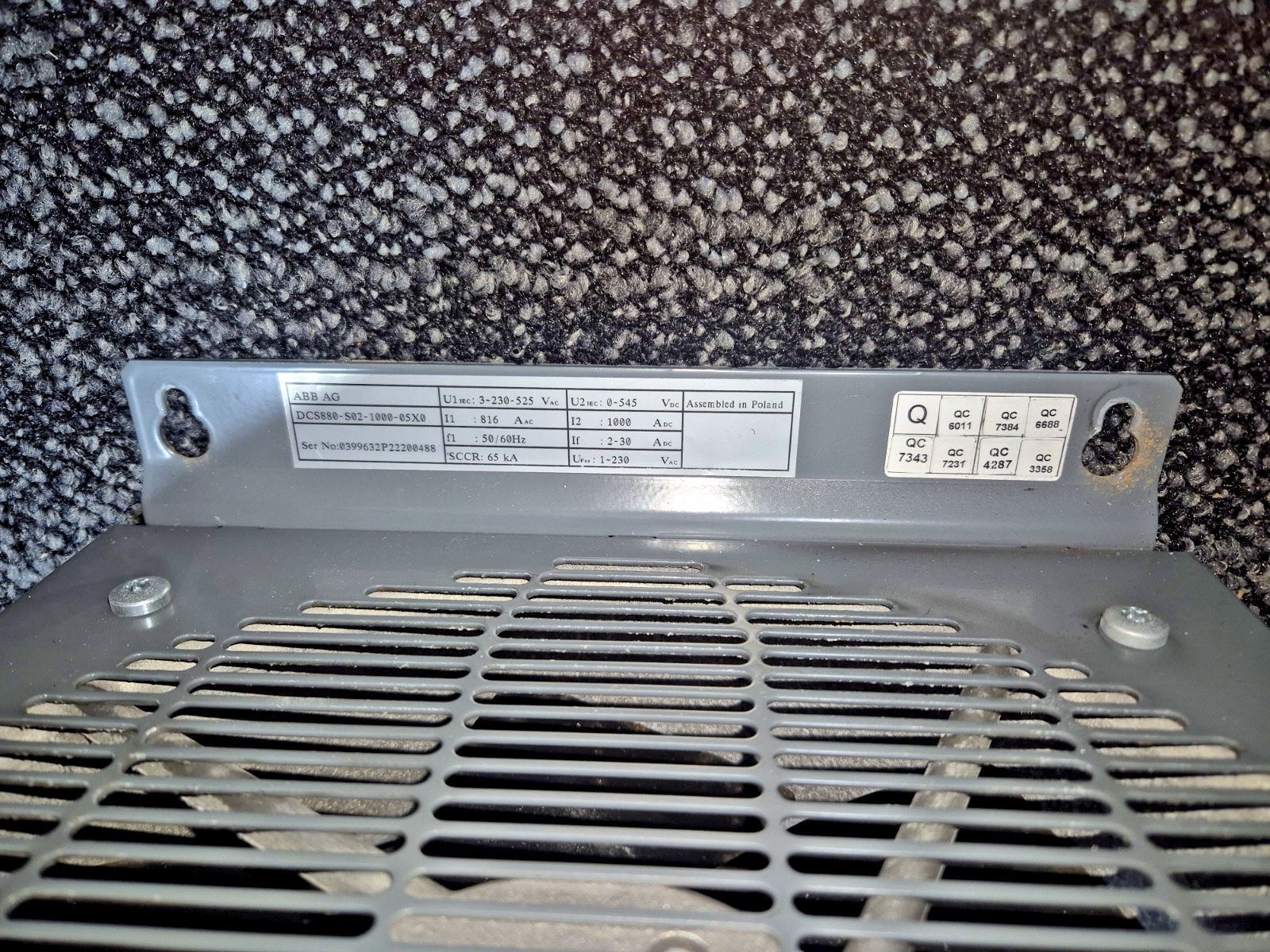 ABB DCS880-S02-1000-05X0  DC Drive