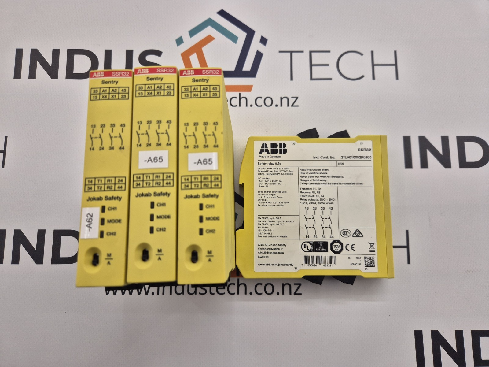 ABB SSR32 SAFETY RELAY 2TLA010052R0400 24VDC