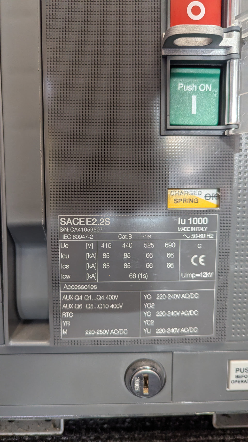 ABB SACE E2.2S Ekip Touch Air Circuit Breaker | 1000A | Used | Only 49 Operations